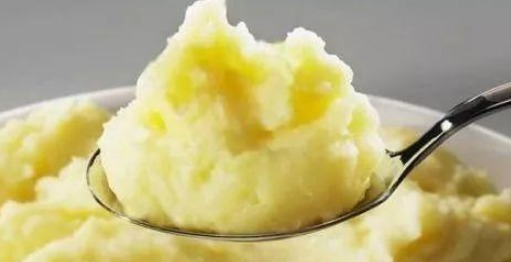 兰花最爱吃“垃圾”,吃完花芽蹭蹭长,不到30天就爆盆!