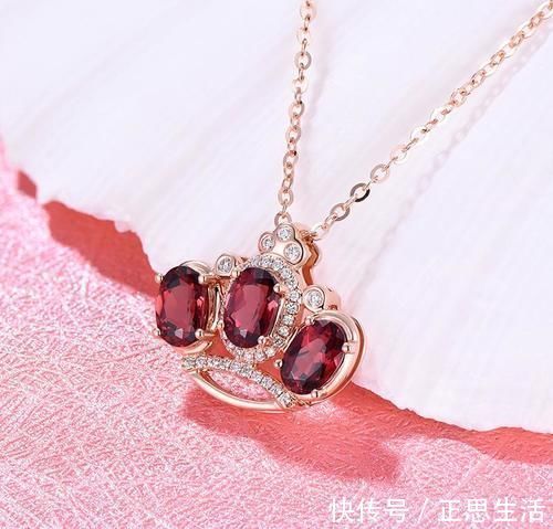 贵气|珠宝首饰在日常佩戴中应多样化,如何让自己有更多珠宝随意佩戴?