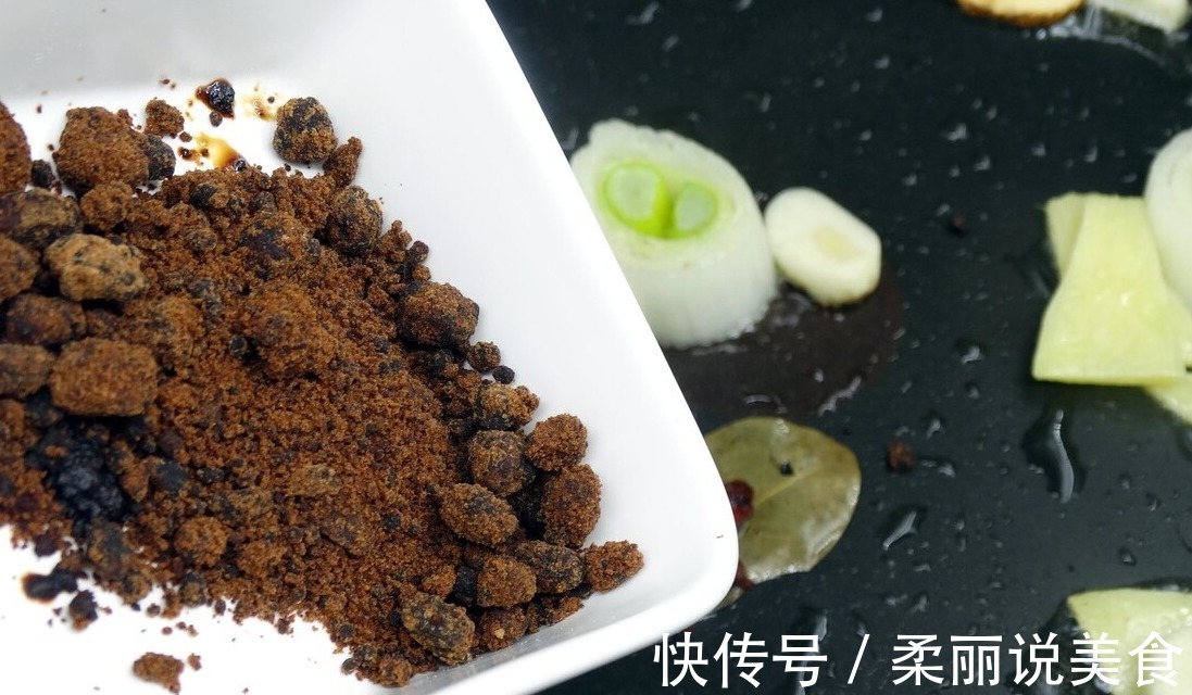 宴席常出现的四喜丸子,原来做法这么简单,自己做好吃馅料又足