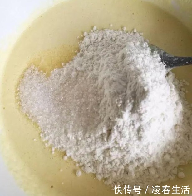 玉米|放暑假了,3个营养早餐饼可以做给孩子们吃,希望大家喜欢!