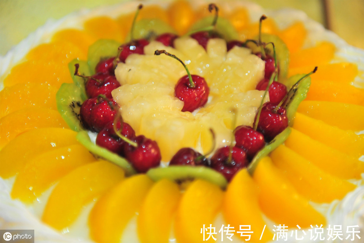 曲霉毒素|花季女孩“吃”出胃癌 医生解释3种食物是胃癌“加速器”