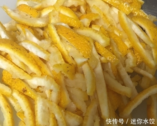 冬天养生用柚子皮泡脚,你会收获两大“好处”,别怪我没有提醒哦