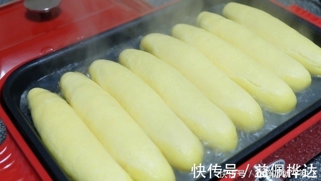 面团|粗粮细做，玉米面最好吃的做法来了，不用蒸不用烤，孩子们都说好