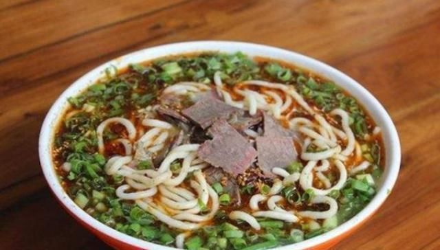 老外看了“头蒙”的中国菜名,“汉语十级”都不过关,你懂几个