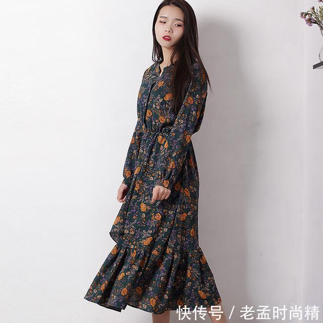 碎花裙|时下风靡时尚的几款碎花裙,总有一款让你爱不释手