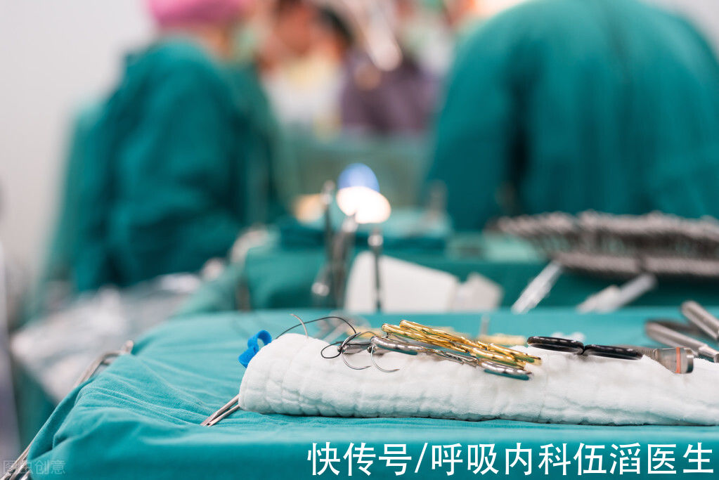 微浸润癌|肺癌多是“拖”出来的，身体出现3种“迹象”，劝你别忽视