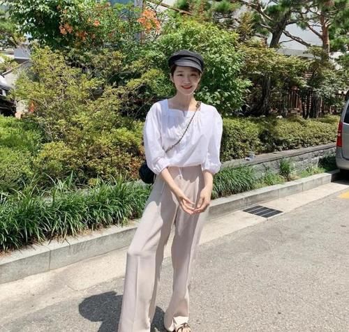 请脱下你的“阔腿裤”，太土了！今春流行穿“云朵裤”，洋气显瘦