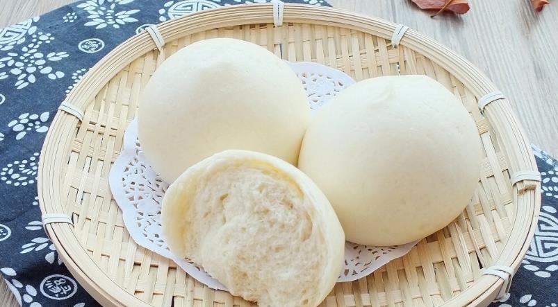 蒸馒头,记住“3次醒发”,很多人只醒了一次,难怪馒头发硬塌陷