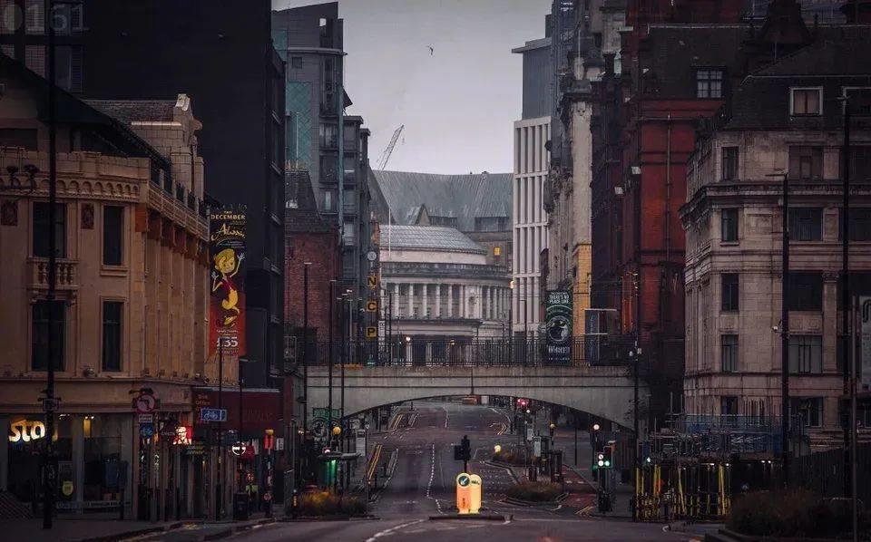 科研|2022年卫报英国大学排名发布,赛道大学排名,对中国留学生有用吗