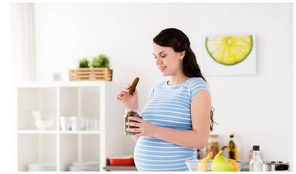 饮食|怀孕期间饮食有何禁忌？孕妈怎么吃，更有助于胎儿发育？