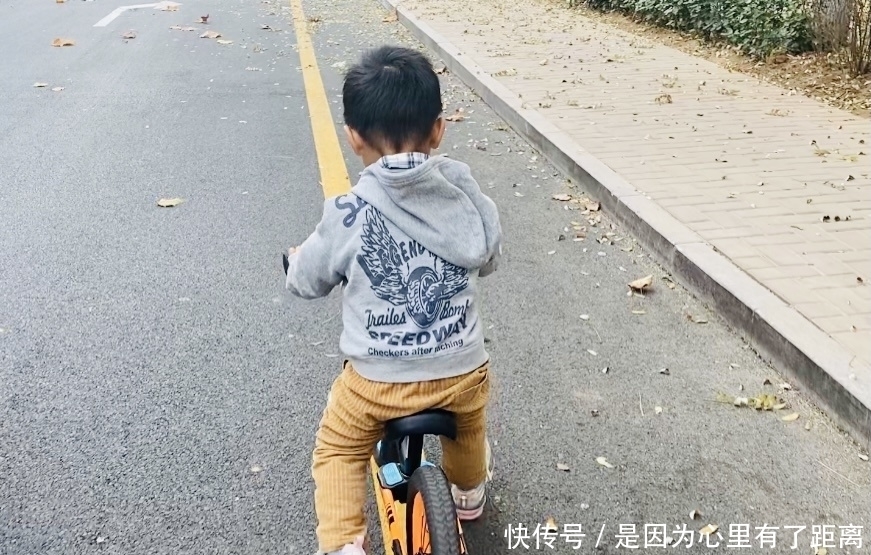 方法|李玫瑾:面对孩子攀比,父母要解决三个问题,方法很关键