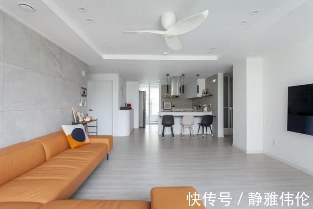 衣帽间|120㎡两人住,3室2厅2卫,阳台打通舍弃餐厅,宽敞明亮多了