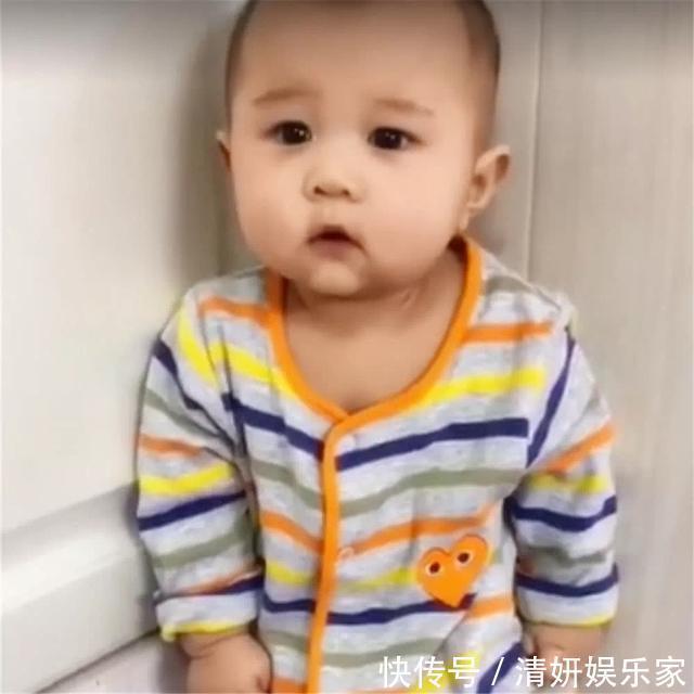 萌化|1岁宝宝被妈妈罚站,接下来宝宝的举动,妈妈的心都要萌化了