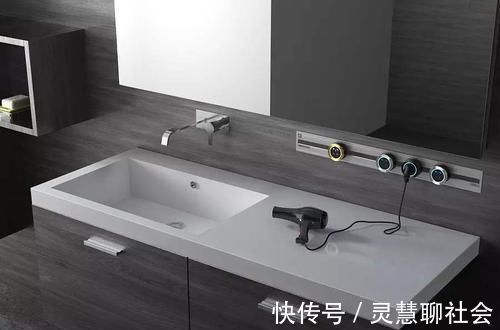 开关|为什么有钱人厨房墙上不装插座?他们都爱这样设计,好看实用个性