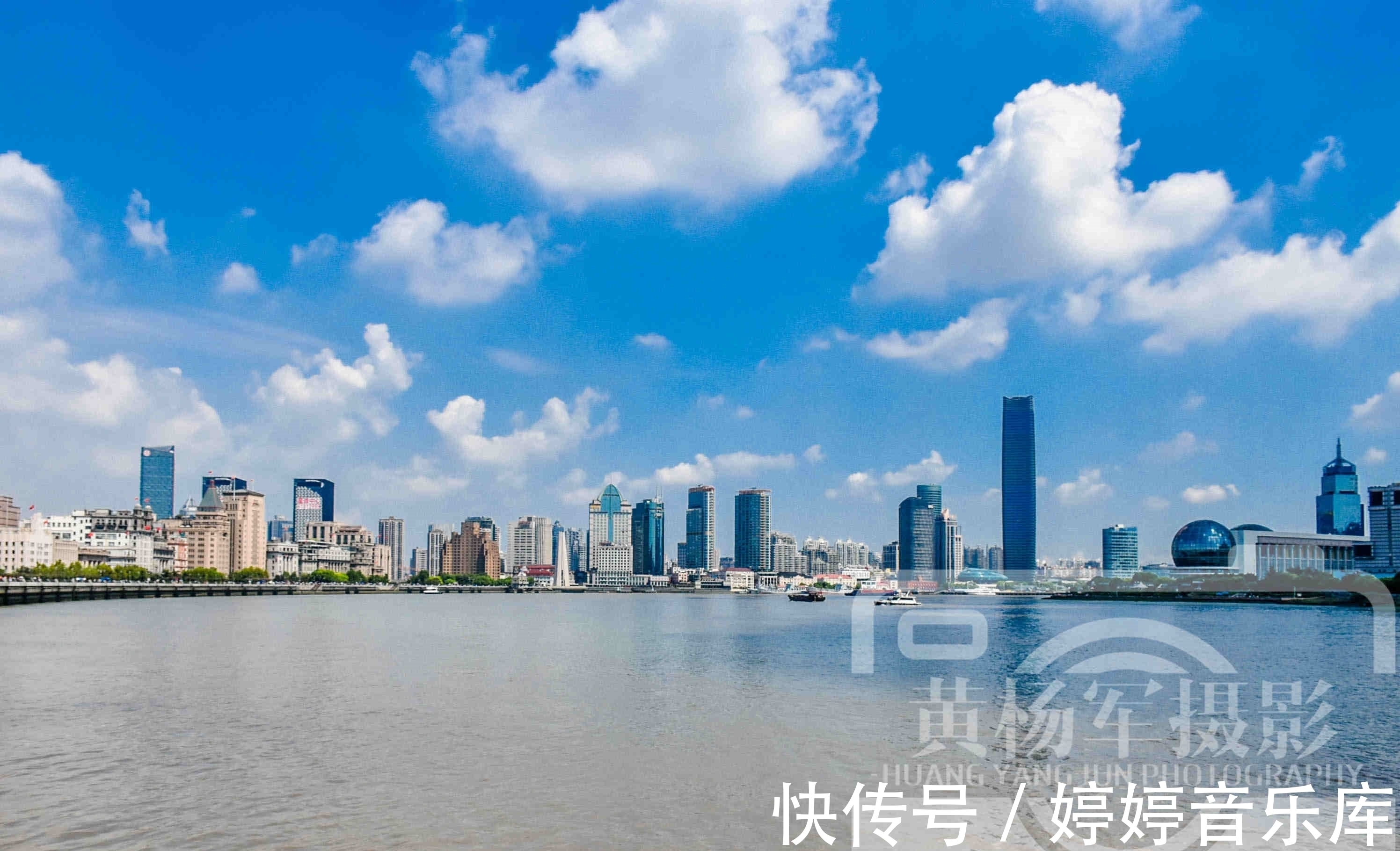 中国热门的旅游城市，旅游收入2809亿，摩天大楼林立风景美丽如画