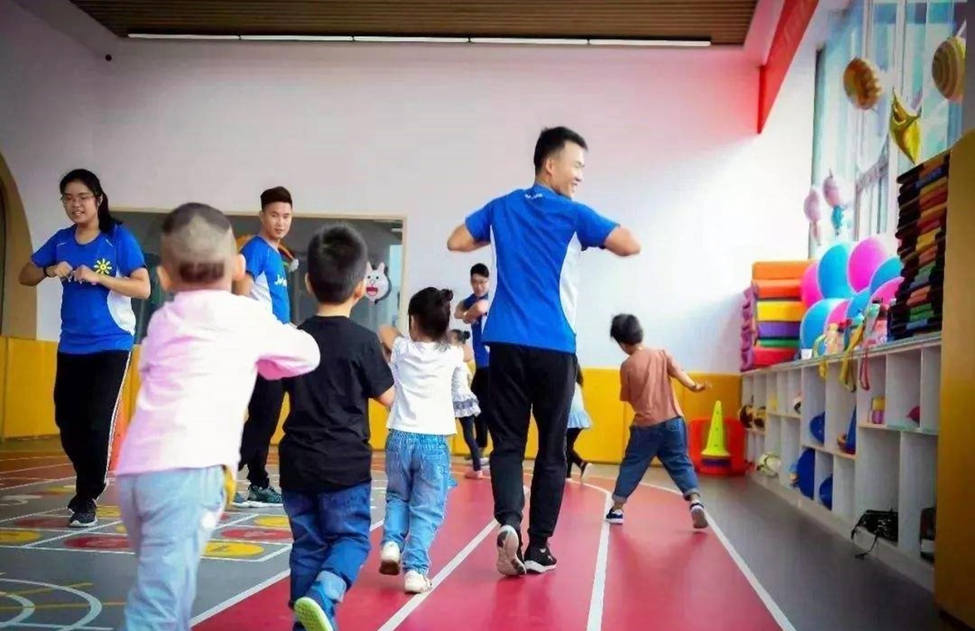 末班车|孩子身体的这三种信号，说明骨骼线即将闭合，父母一定要学会补救