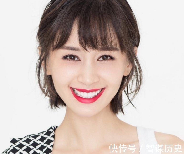 短发|女人别再乱剪发型了!留长留短看身高,160以下身高适合第一种!