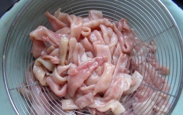 美味|男人一旦过了50岁,少吃牛羊肉,多吃这种“美味”越吃越有活力