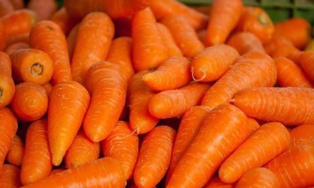 健康食品|炒胡萝卜时加一宝,眼睛亮了,血管畅通无阻,皮肤更细腻白皙