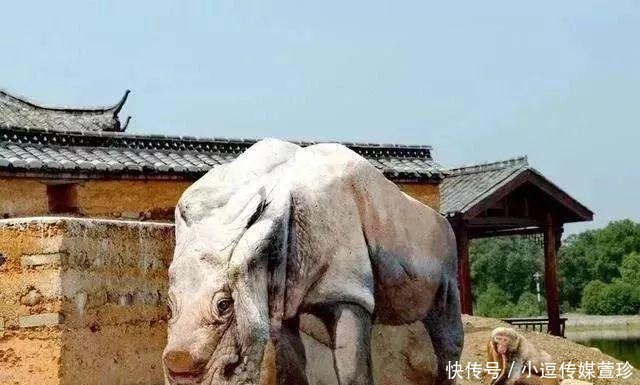 每块|还在疯狂的收藏奇石?只要给石头赋予“灵魂”,每块石头都是奇石