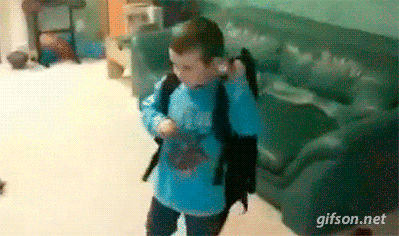 养男孩|养男孩,最怕父母用这4件事,磨掉他身上的锐气