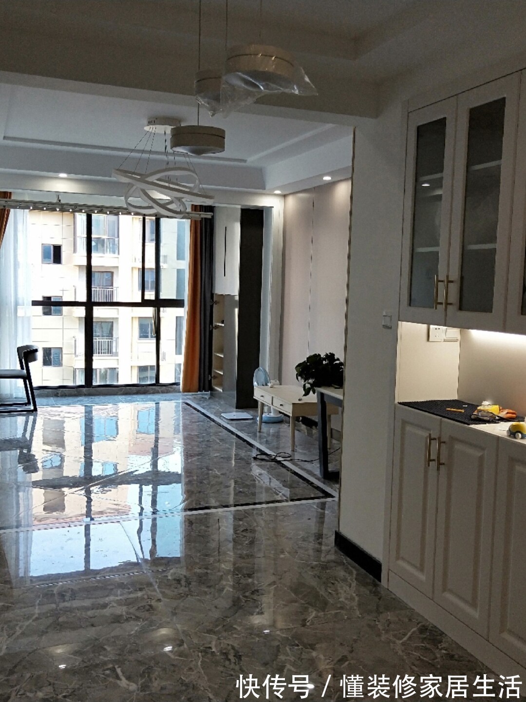 客厅|简约风新房完工通风中，差不多可以入住了，温馨舒适又大气，晒晒