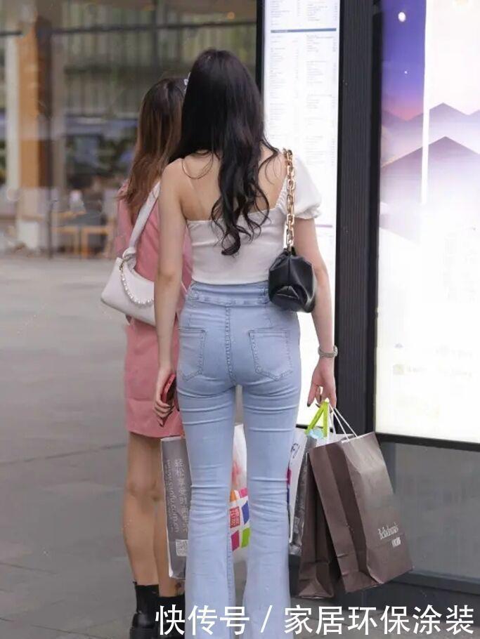 喇叭裤 身材扁平不适合“喇叭裤”?考虑的没错,却忽视了关键一点!