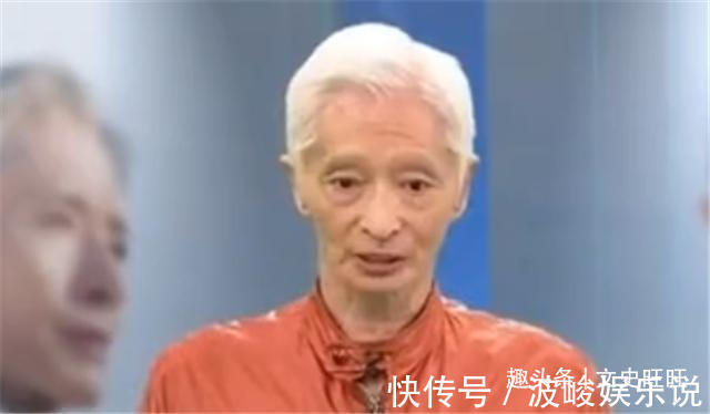 轻功|李凤山秘练轻功,40公斤铁砂衣穿三年,我身轻如燕能飞檐走壁