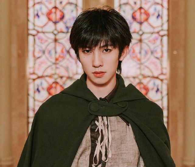 《创4》主题曲站位曝光，刘宇锁定C位，米卡排名暴跌