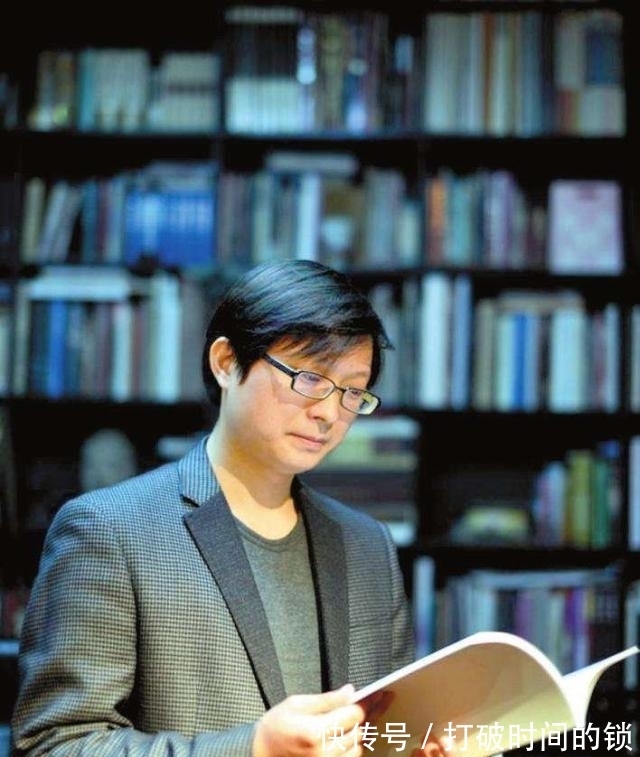 书法家$80后书家5获兰亭奖,书法技巧高超,但太过巧媚