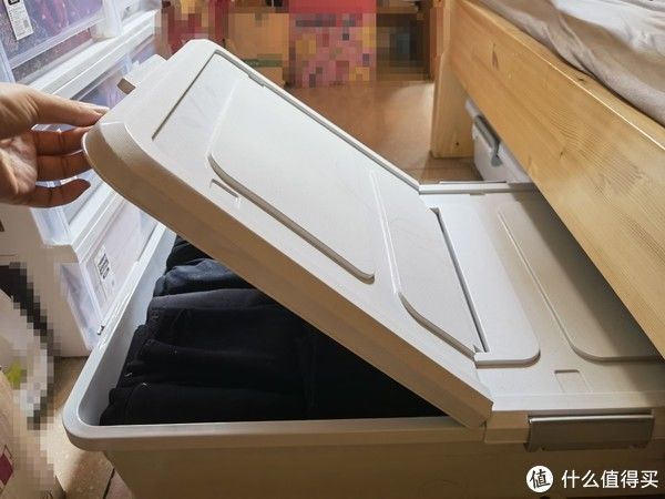 好物|小房间衣橱收纳整理——揭秘三大收纳好物，解决你的换季烦恼！