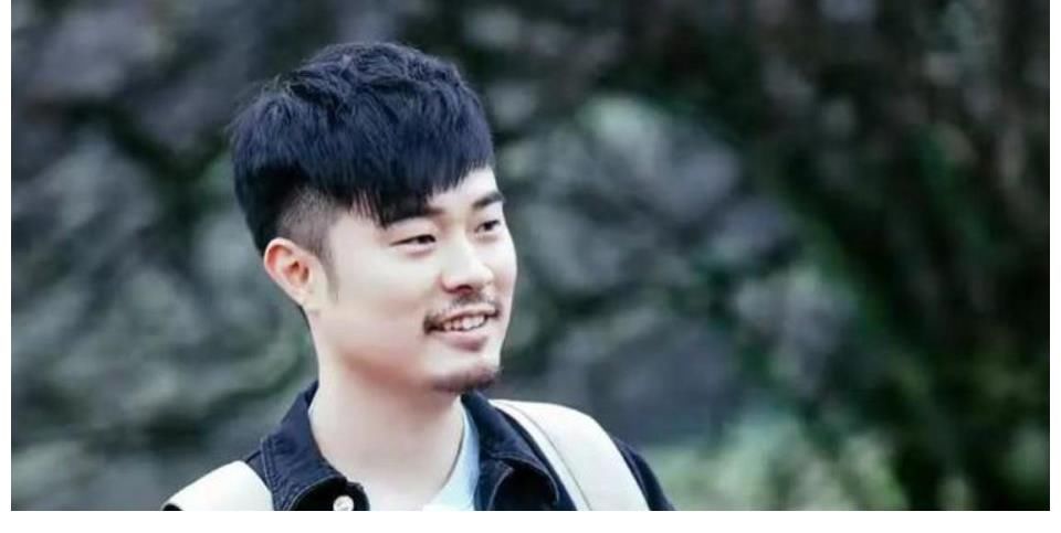 张子萱|陈赫火锅店陷风波,老婆打卡火锅店做宣传,37岁张子萱神态似少女!