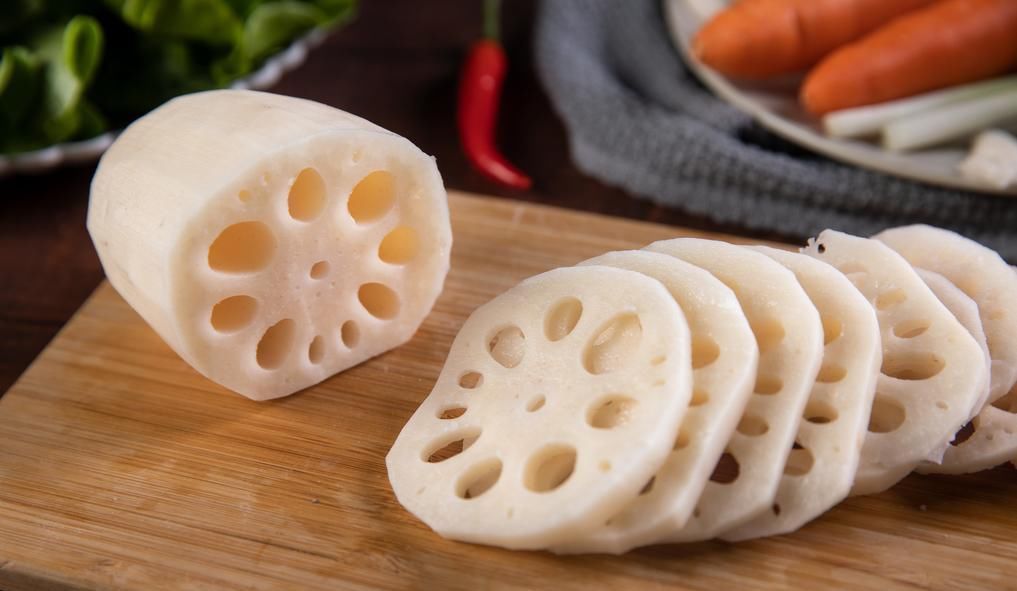 健脾|脾胃虚弱,气血不足,多吃3种食物,健脾祛湿,脾胃慢慢好起来