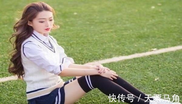 行为|青春期阶段,有四种行为影响身高发育,“大长腿”可能要和你拜拜