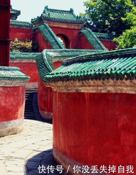 “雕栏玉砌应犹在,只是朱颜改”,朱颜怎么解释?回答美人就错了