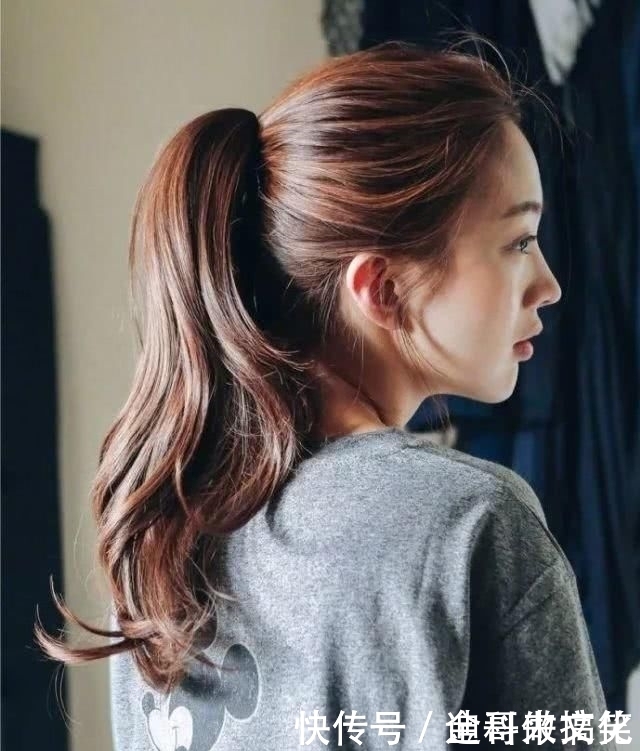 一根皮筋就能搞定的7款发型,前三款超简单,手残党也能轻松学会