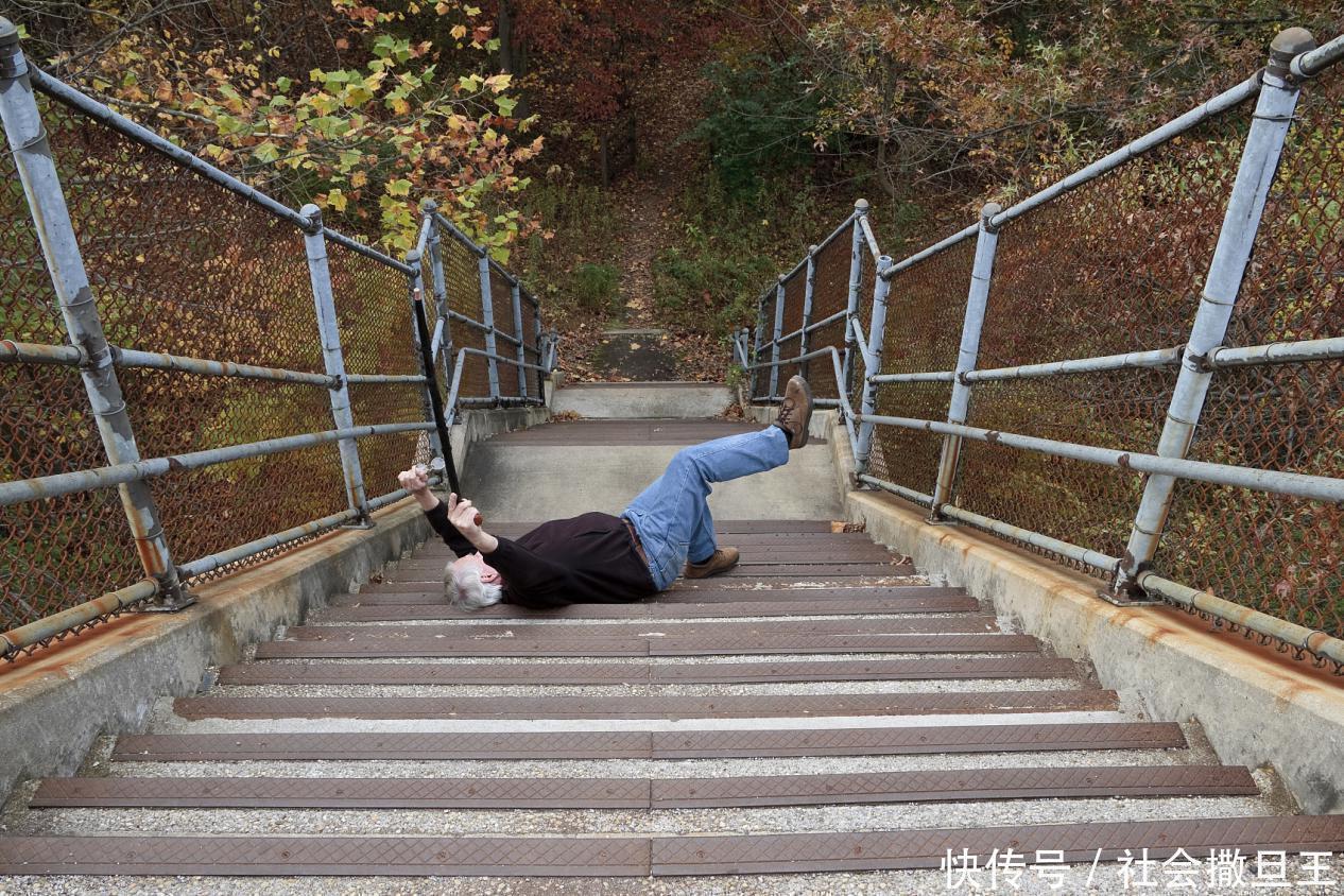 痴呆|英国最新痴呆测试能一眼看到5个人的,恭喜你大脑还很年轻