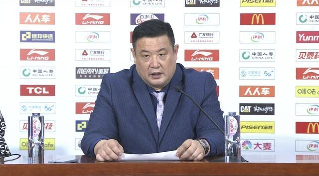 cb狂轰38+7+7!37岁外援越老越妖,恭喜山东男篮,签回他太明智了