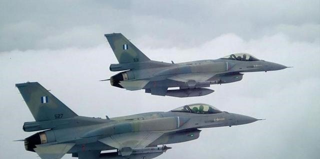 希腊空军|土耳其空军战机再次冒险，逼近希腊防长专机，爱琴海上演激烈交锋