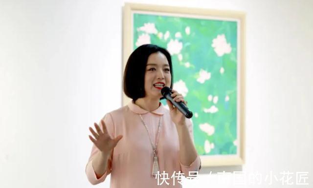 陈小艺$白雪:歌手变画家,在京798艺术区举办个人画展吸引圈内众星捧场