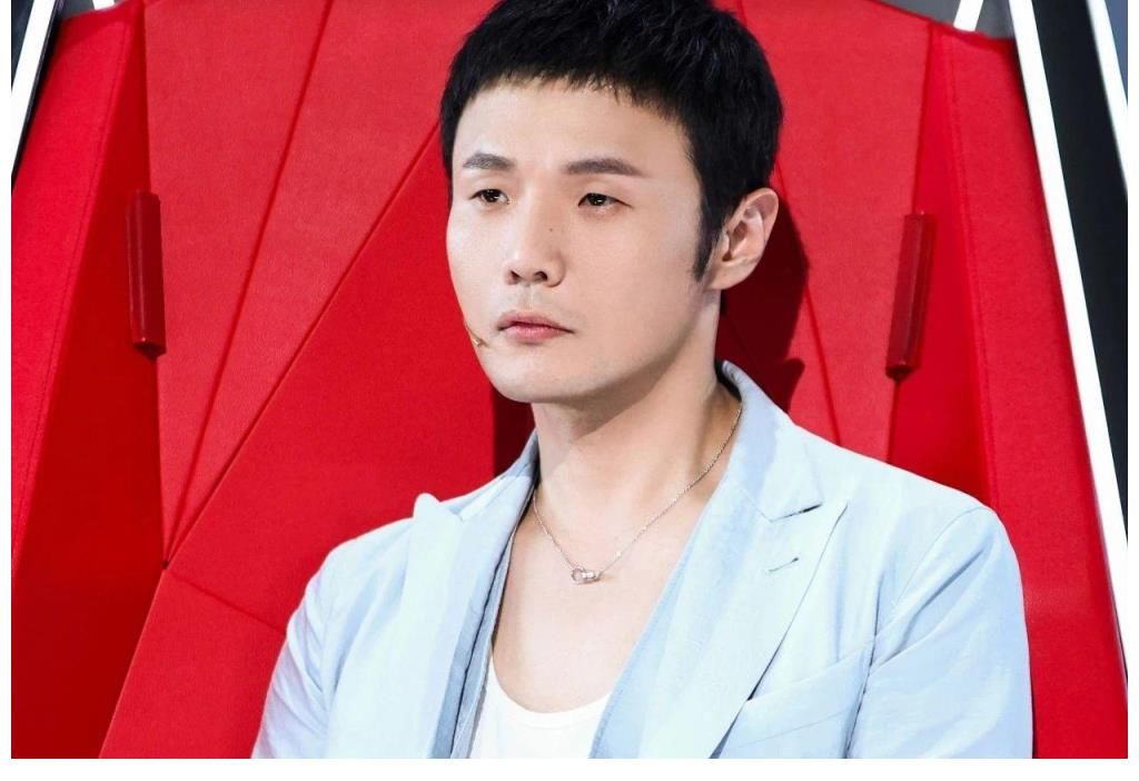 廖昌永|最怕帅哥唱情歌，《中国好声音》导师对决，才旺罗布赢了王泓昊