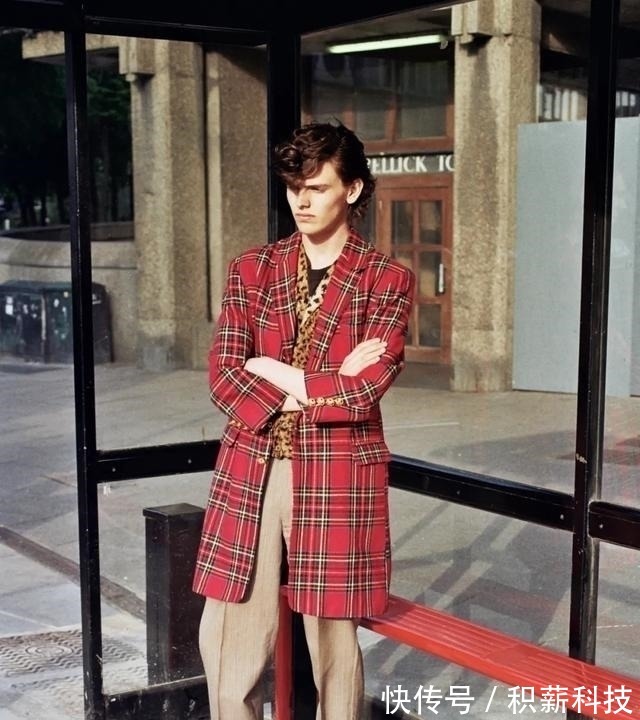 coach 如何让一个男人在几分钟内,爱上「尖头皮鞋」