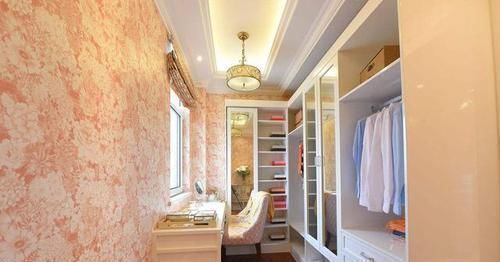 地方|当初不顾家人反对,坚持把卧室这地方改成衣帽间,装完都不吭声了