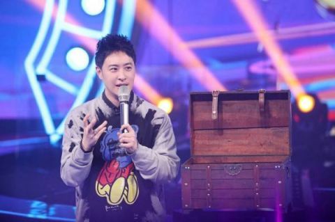 大张伟三|《嗨唱转起来》再抛新梗 青春宝藏“嗨”翻全场