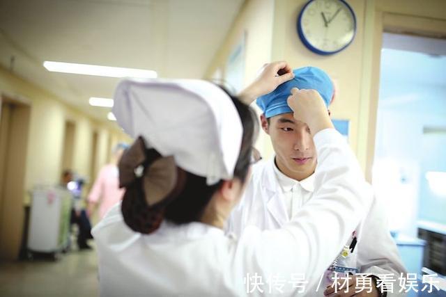 宝妈|为何产科男护士越来越“吃香”几大先天优势,女护士真比不上