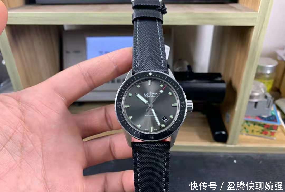 欧米茄|表友们公认性价比最高的两款潜水表,你选对了吗