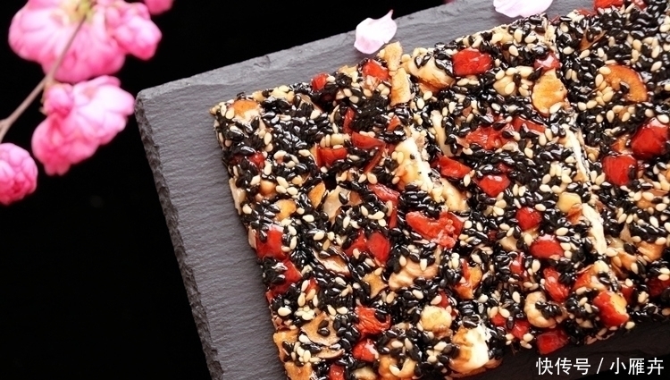 赤砂糖|它是“穷人的阿胶”,一斤十几块钱,隔三差五吃,气血两旺显年轻