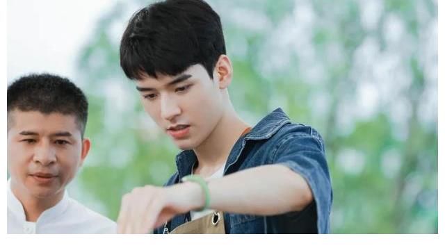 综艺|过家家！《中餐厅5》嘉宾完全不会做饭，伪经营类综艺真看不下去