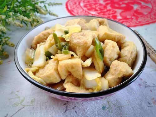 白菜和它一起炒,鲜香可口营养好,宁可不吃肉也要吃它,好吃极了