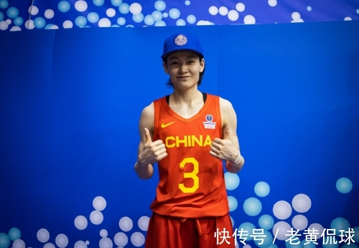 张瑜|又见“姐妹花”!中国女篮20岁小将儿时的目标:和姐姐并肩作战
